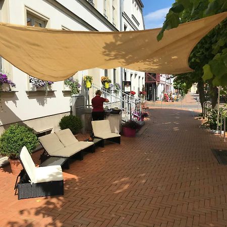 Restaurant & Pension Eshramo Barth Esterno foto