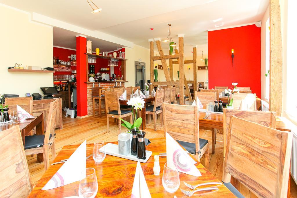 Restaurant & Pension Eshramo Barth Esterno foto